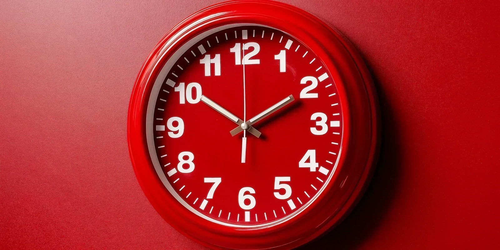 Top 5 Red Clocks to Add Color to Your Home