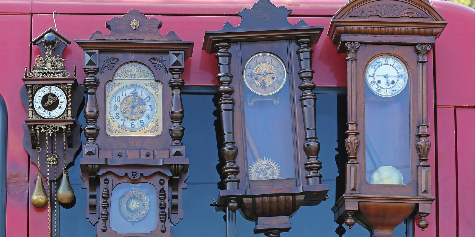 Traditional Wall Clocks