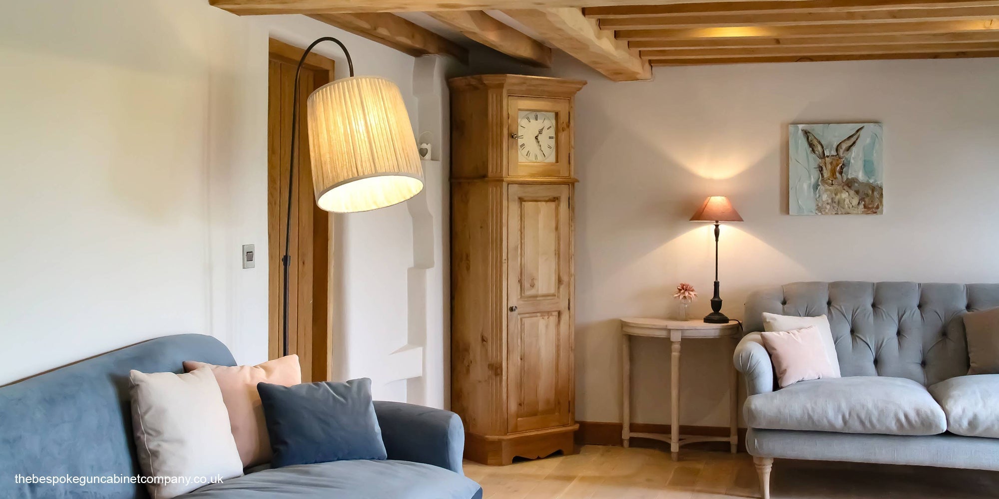 Why a Corner Grandfather Clock is Perfect for Smaller Rooms